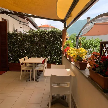Bed & Breakfast Beb I Portici