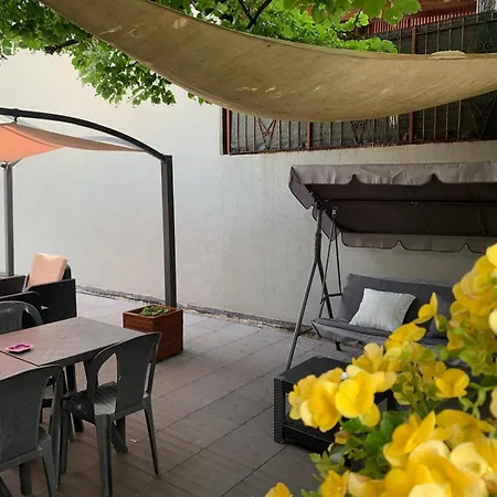 Beb I Portici Bed & Breakfast 3*