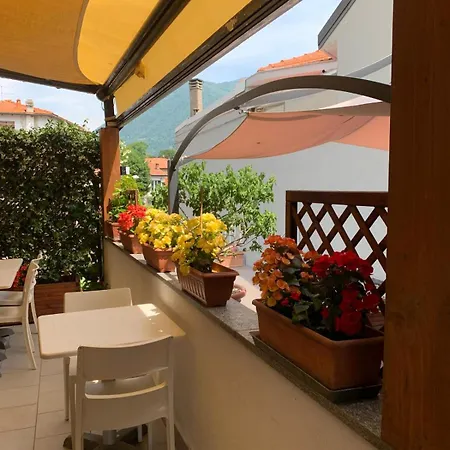 Bed & Breakfast Beb I Portici 3*