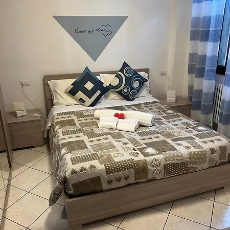 Bed & Breakfast Beb I Portici 3*
