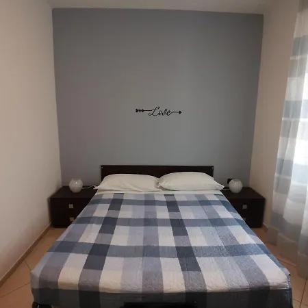 Beb I Portici 3* Cernobbio