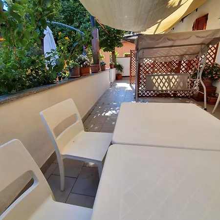 Bed and breakfast Beb I Portici