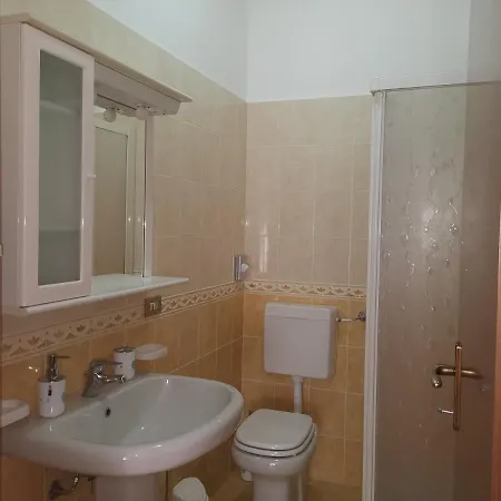 Beb I Portici 3* Cernobbio