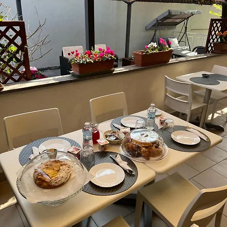 Bed and breakfast Beb I Portici