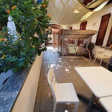 Bed and breakfast Beb I Portici